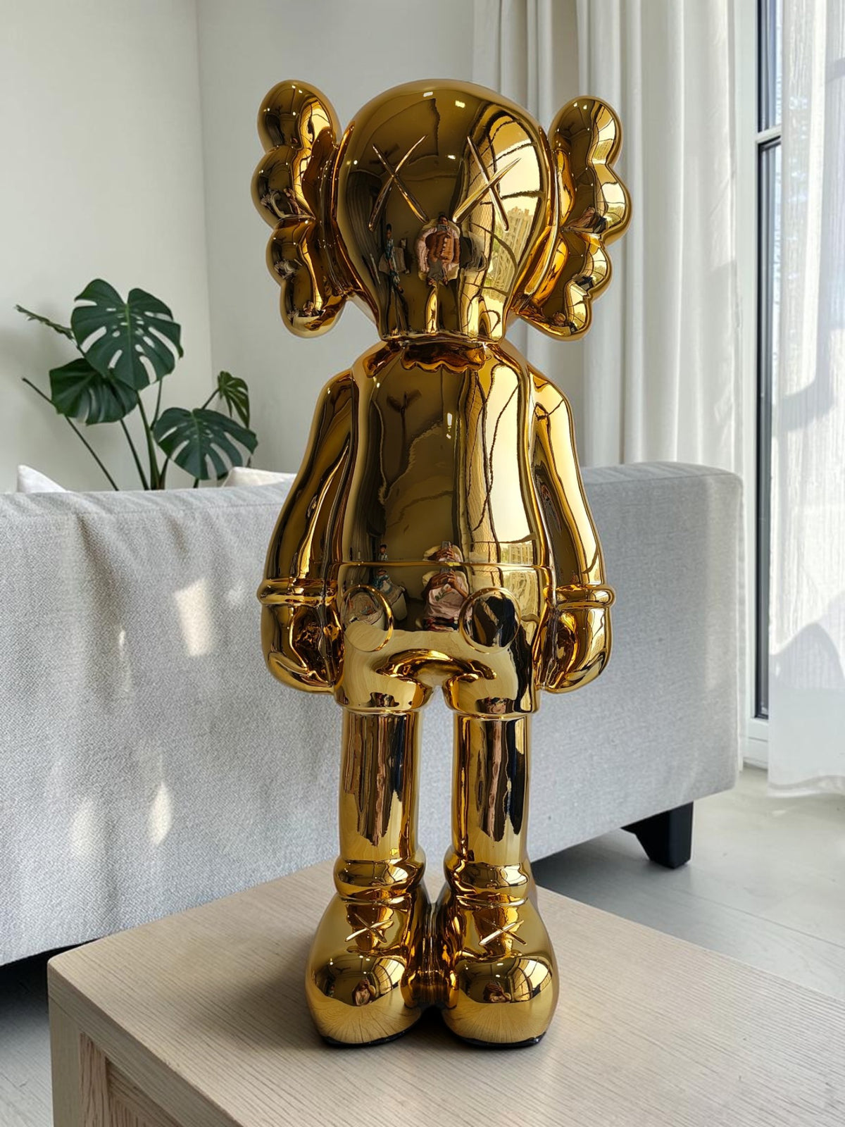 Luxury Kaws Art Figurine (Mirror Finish)