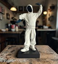 Hollow man Large