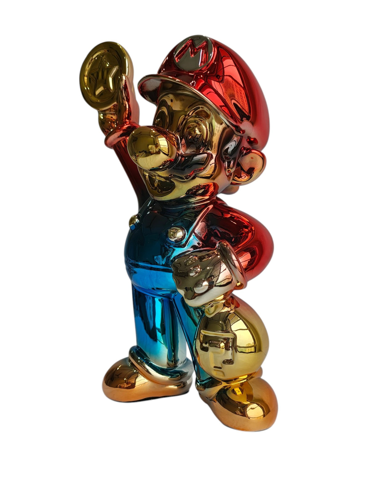Super Mario Champion Table Decor Figurine