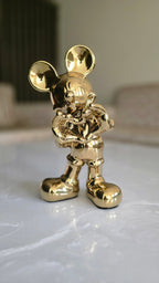 Premium & Elegant  Golden Heart Mickey Mouse
