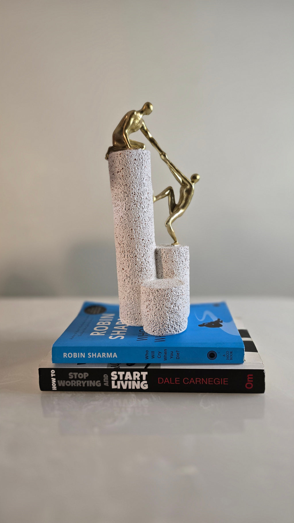White & Golden Premium Climbing Couple