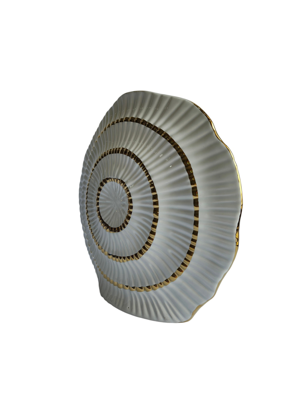 White & Golden Shell Shaped Vase