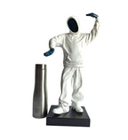 Hollow man Large