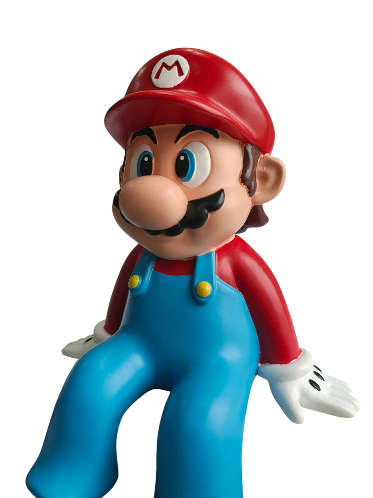Super Mario Character Figurine - Colorful Gaming Table Decor