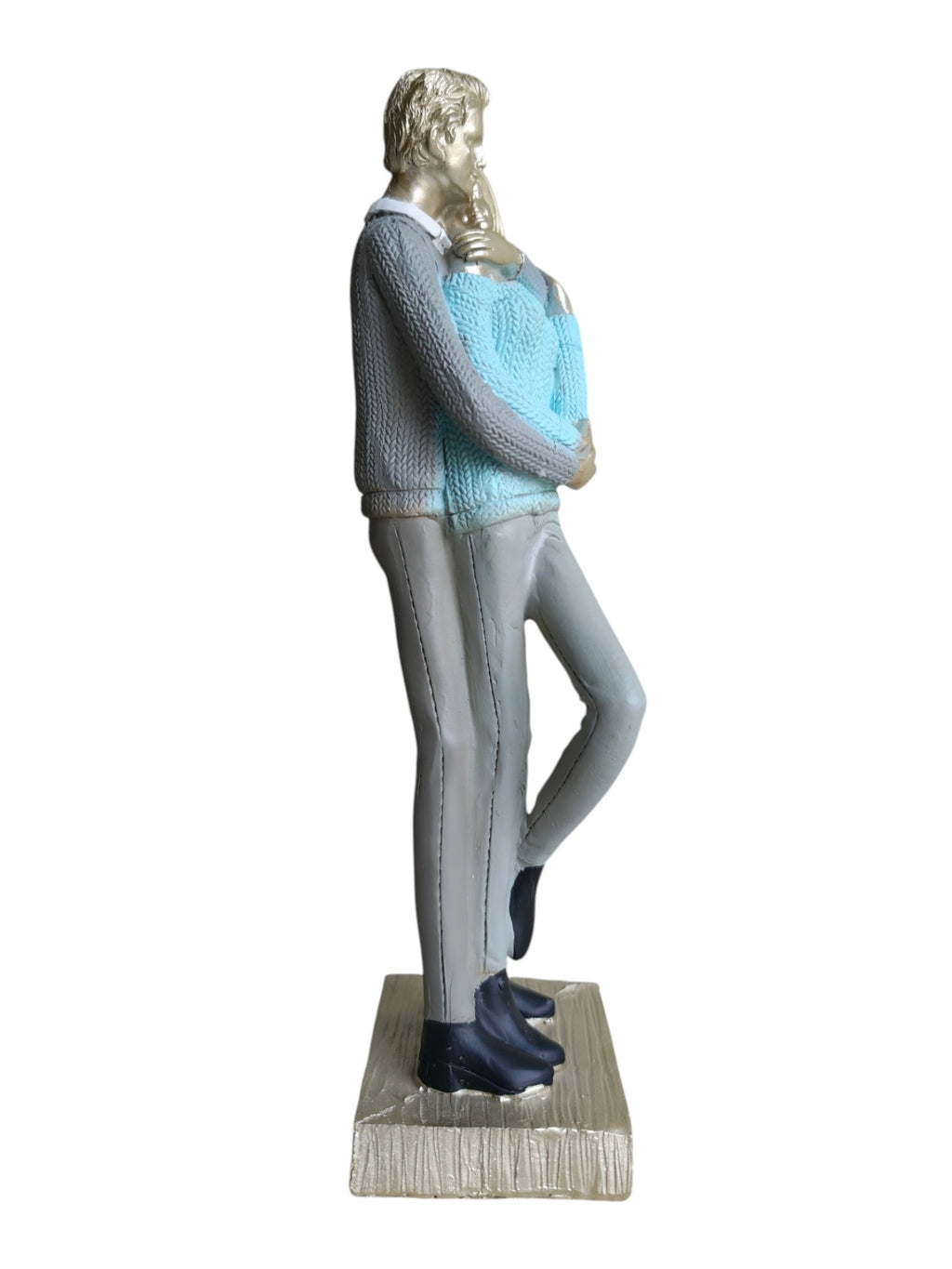 COUPLE-BLU: Blue Sweater Embrace